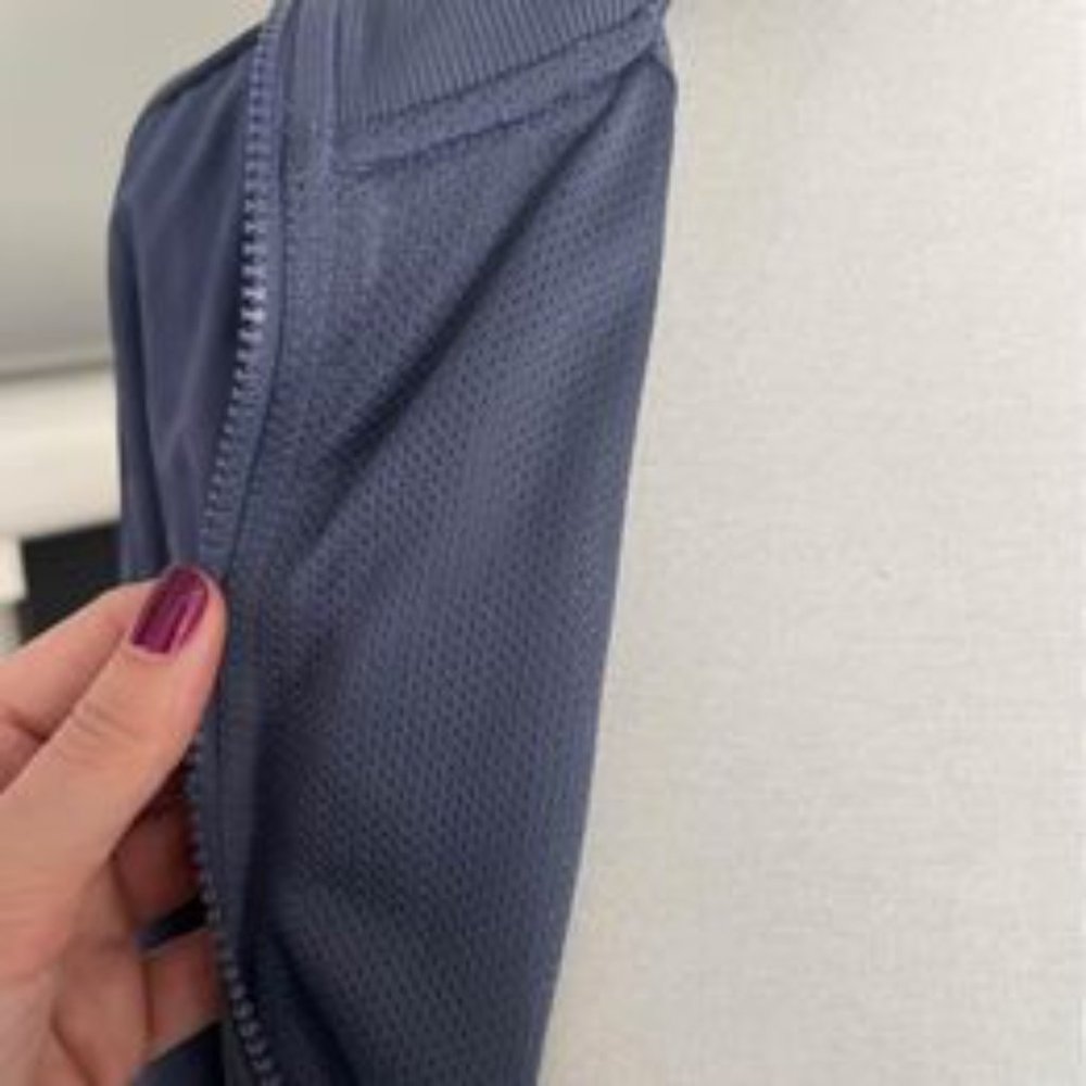 Athleta Brooklyn Bomber Jacquard Jacket Size S - Leopard Medieval Violet - Picture 5 of 7